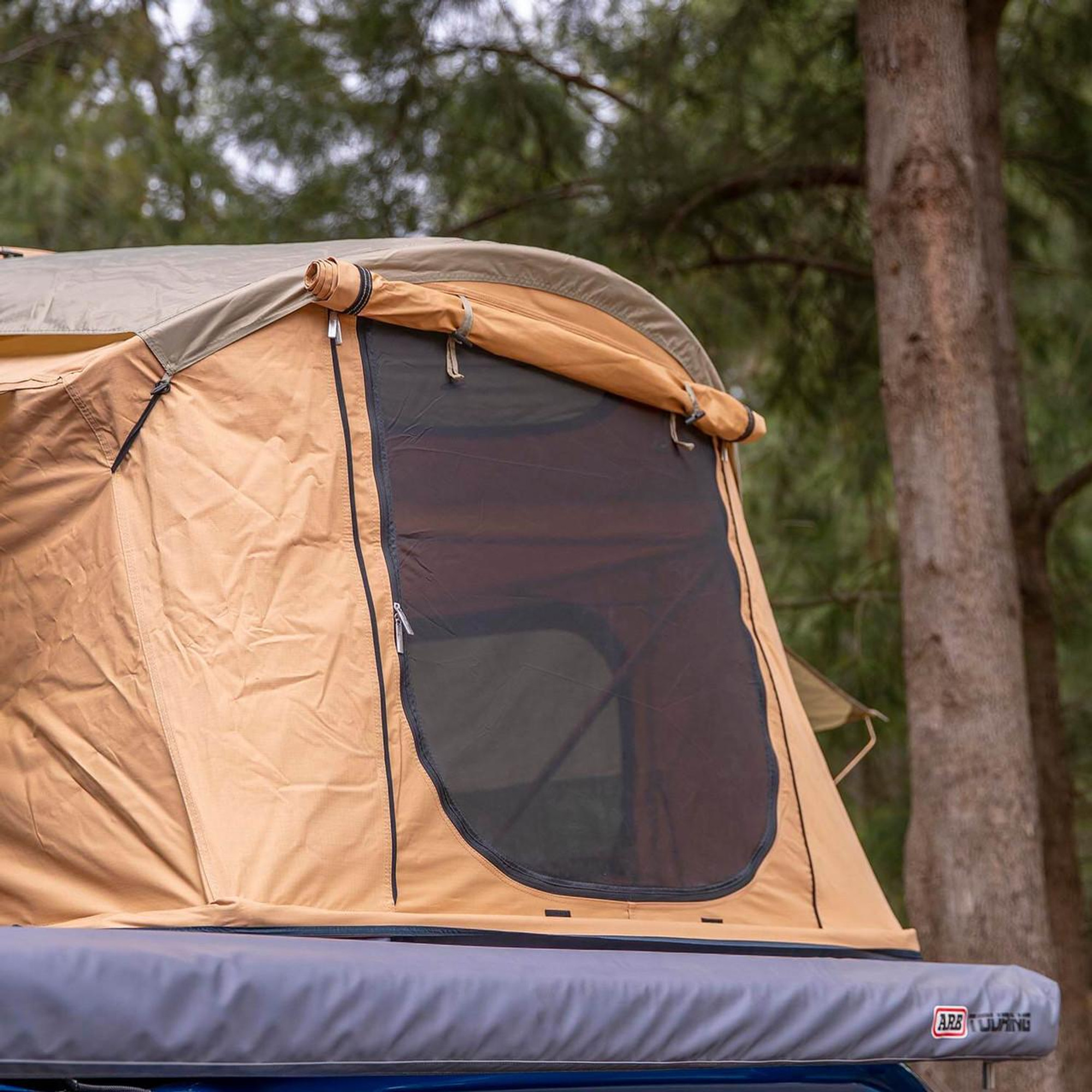 テント・タープ ro88A Amazon | MOBI GARDEN タープ 3分で一人で設置でき 5.7x4.2m 4-6