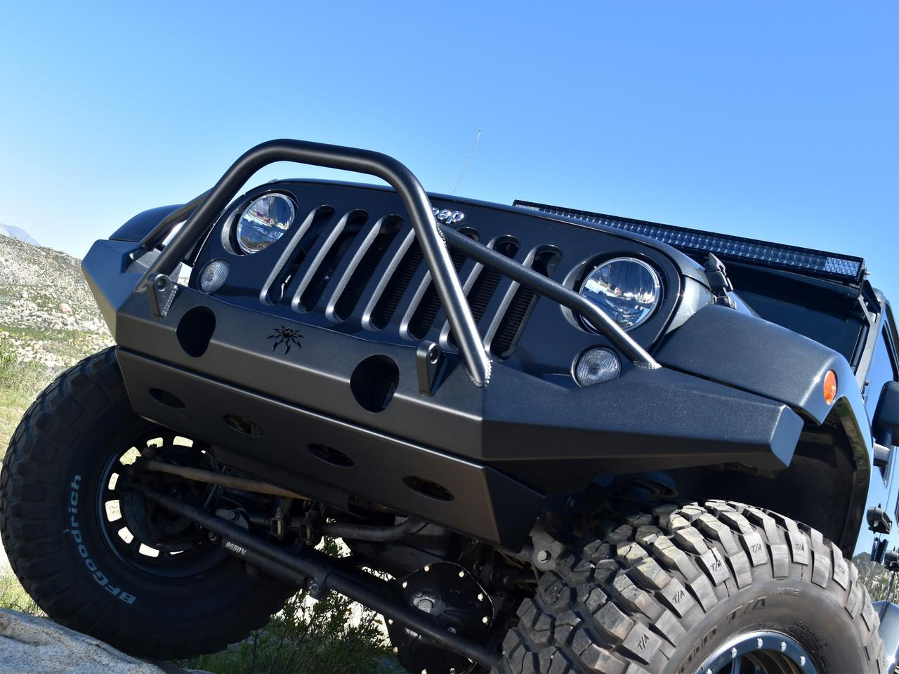 Front JK BRAWLER-MID Bumper Skidplate (Black) - Poison Spyder