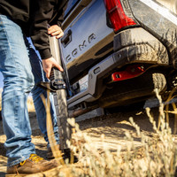 ARB Hydraulic Recovery Jack LIFESTYLE