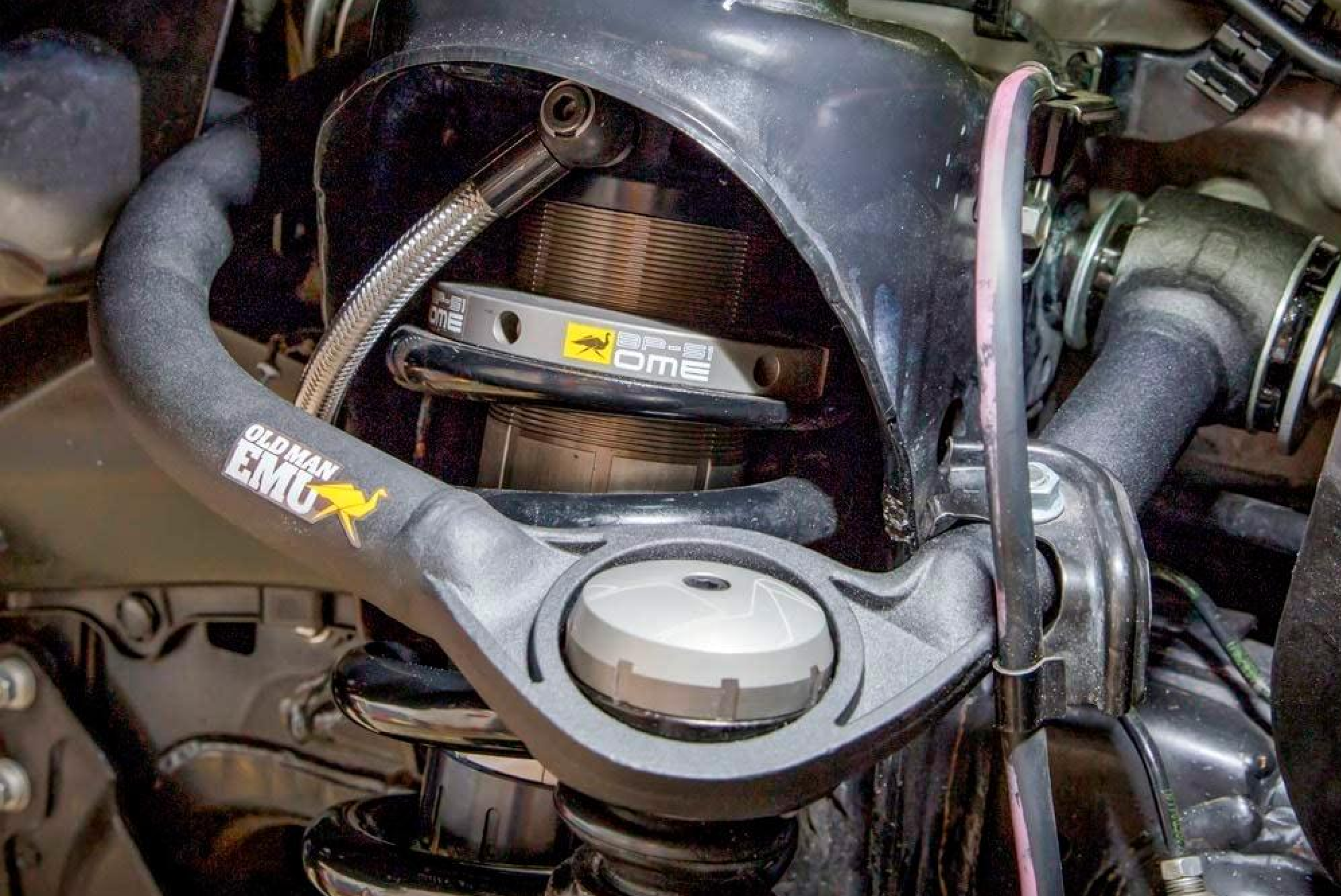 FULLY SEALED BUSHINGS