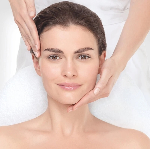 Guinot Age Summum Facial Treatment | 60 Min