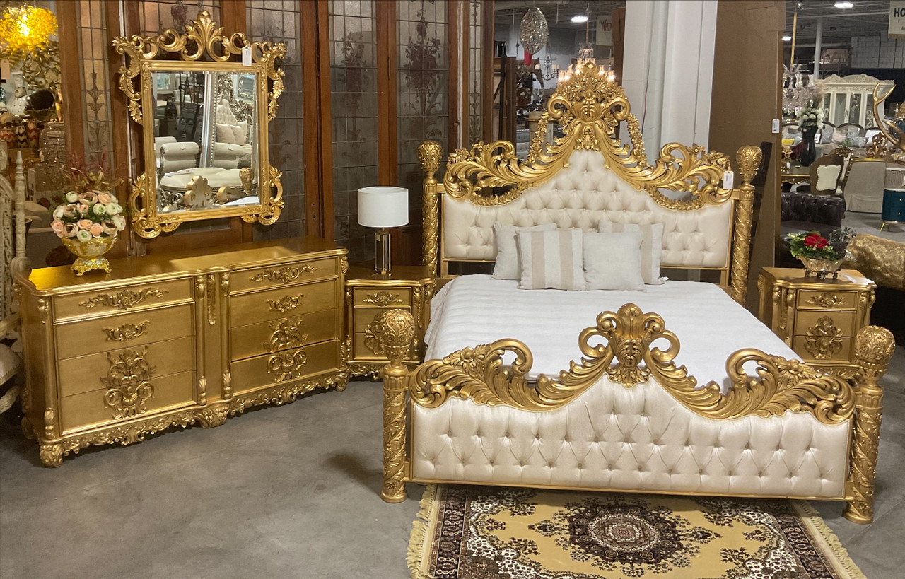 Grand Carved Mahogany Tufted Upholstered King Bedroom Set of 5 - World of  Decor