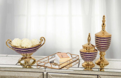 Duchess Finial Urn Room Scene