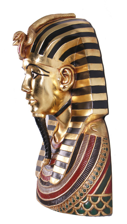 Tutankhamun Bust Room Scene