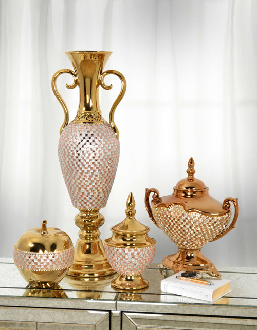 Rose Crystal Tureen with Removable Lid Room Scene