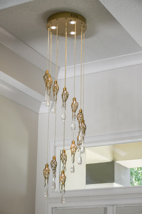 Astciana Chandelier Room Scene