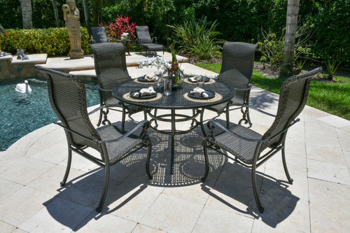 Wyndermere Woven Outdoor Round Dining Table Set of 5 (KIT) Room Scene