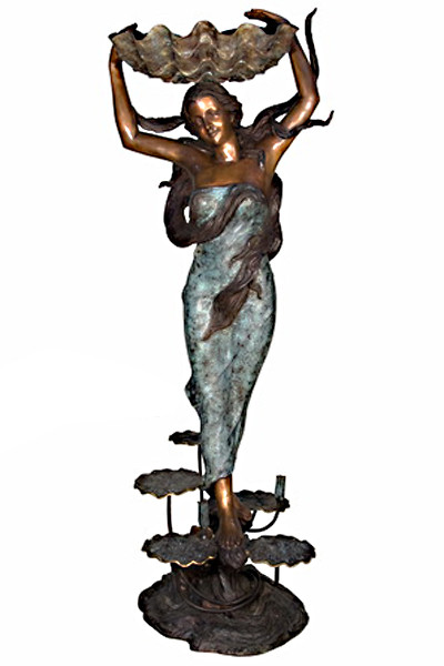 Standing Lady Holding Shell