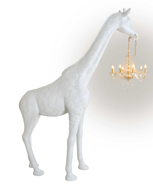Giraffe Chandelier Close Up Image