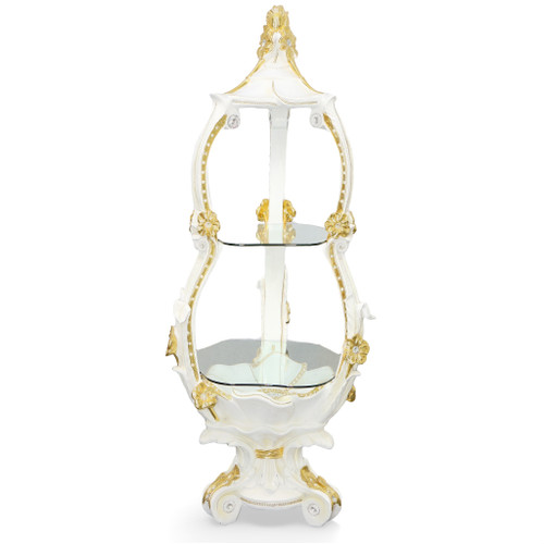 Golden Corner Eterage 12024728 Close Up Image