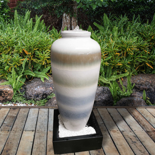 Sands Bubbling Fountain With Base Room Scene