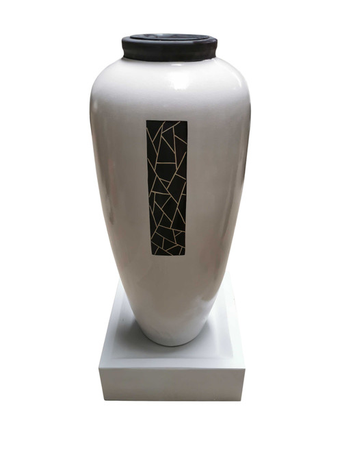 Modern Budding Fountain With Base White Design