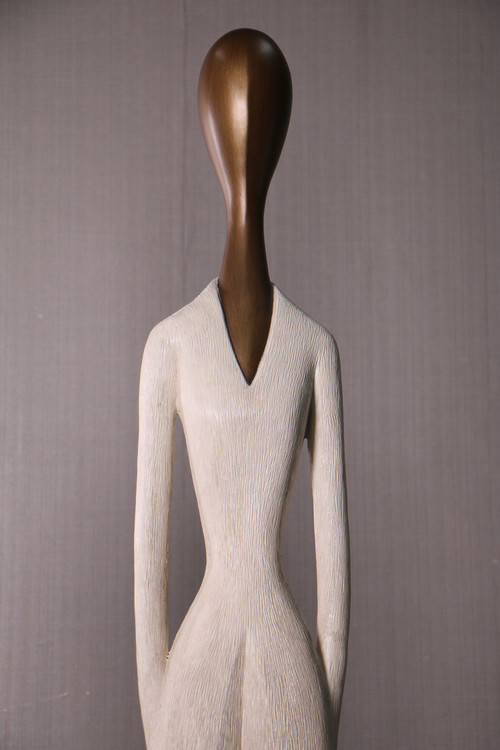 Modern Elegance Paya Statue