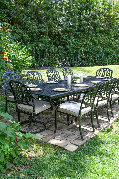 Elisabeth Extension Table with Dining Table Chairs Set of 11 (KIT) Close Up Image