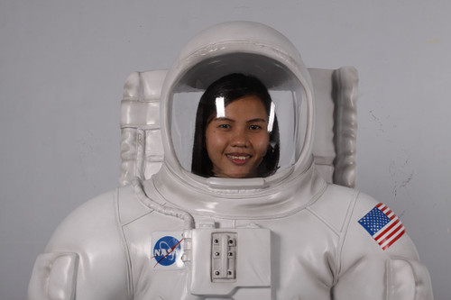 Astronaut Statue Room Scene