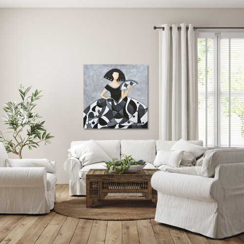 Lady With A Fan Close Up Image