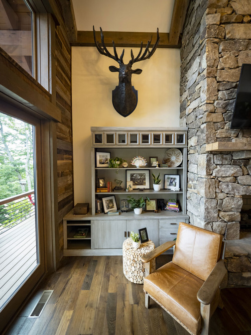 Imperial Grand Stag Head Wall Decor Room Scene