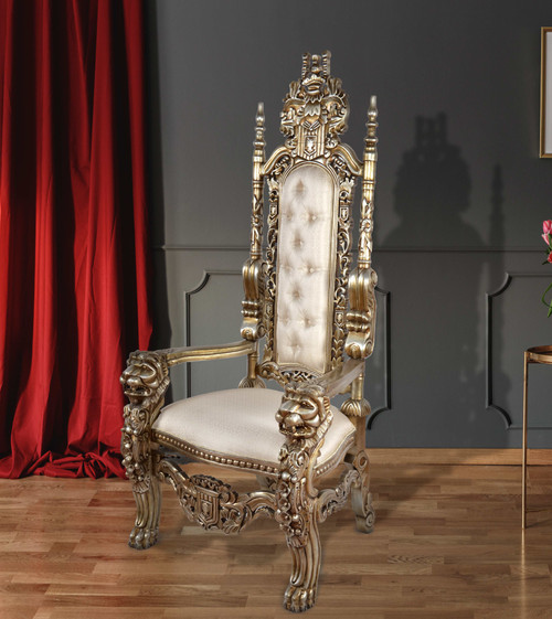 Platine Lion King Chair Room Scene