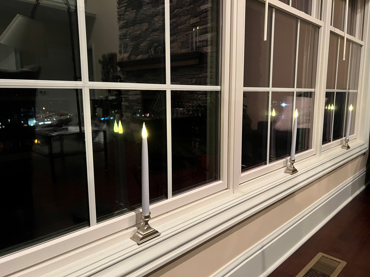Battery Operated LED Taper Window Candles - Thumbnail 3