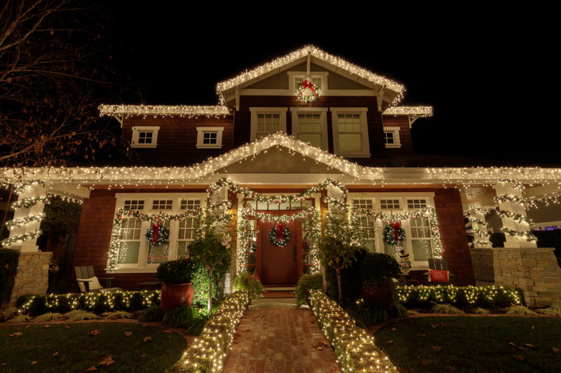 Incandescent vs LED Lights- Ultimate Comparison & Savings Guide