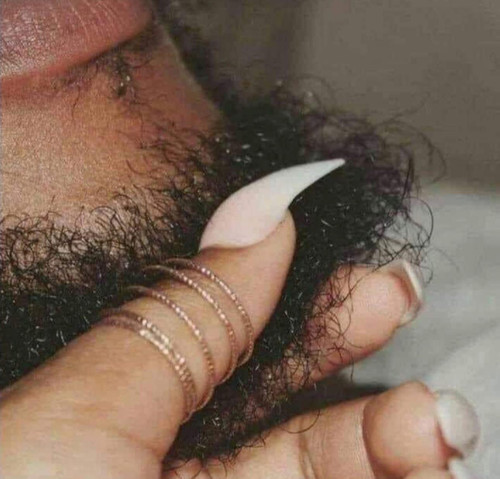 Beard growth conditioner