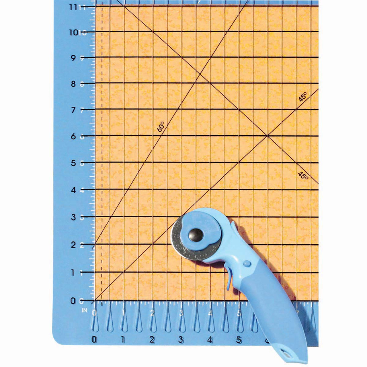June Tailor® Mini Rotary Cutting Mat N Ruler