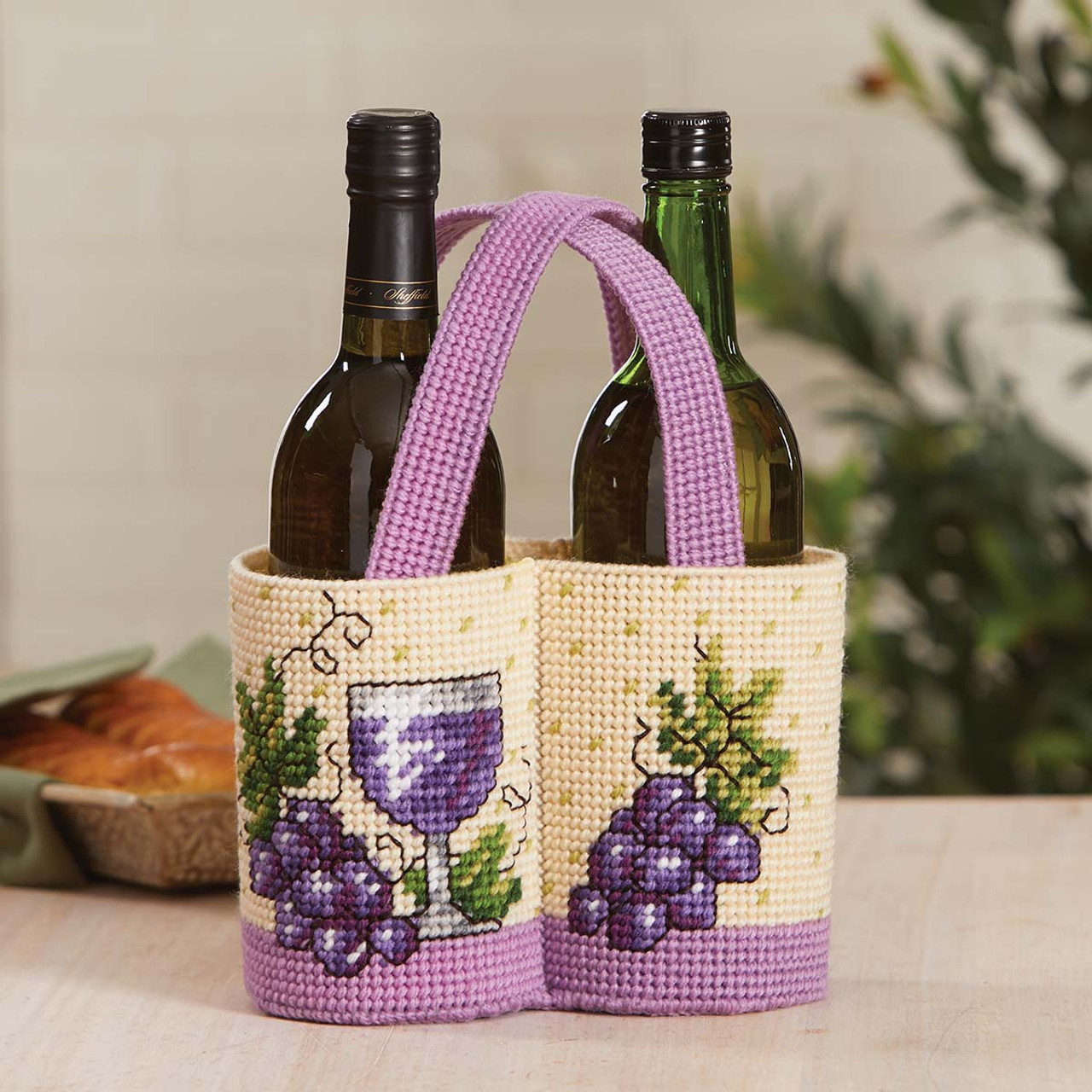 Fine Wine Latch Hook Pillow Kit