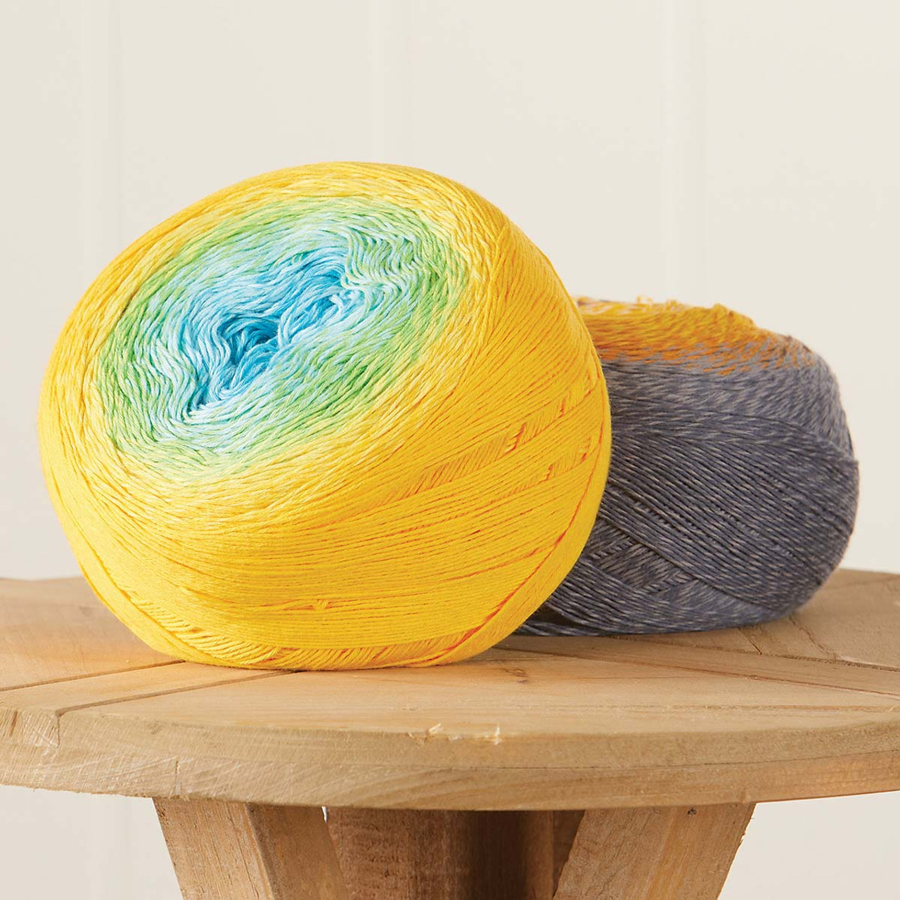 Bernat Blanket Dappled Yarn Cake (view colors)