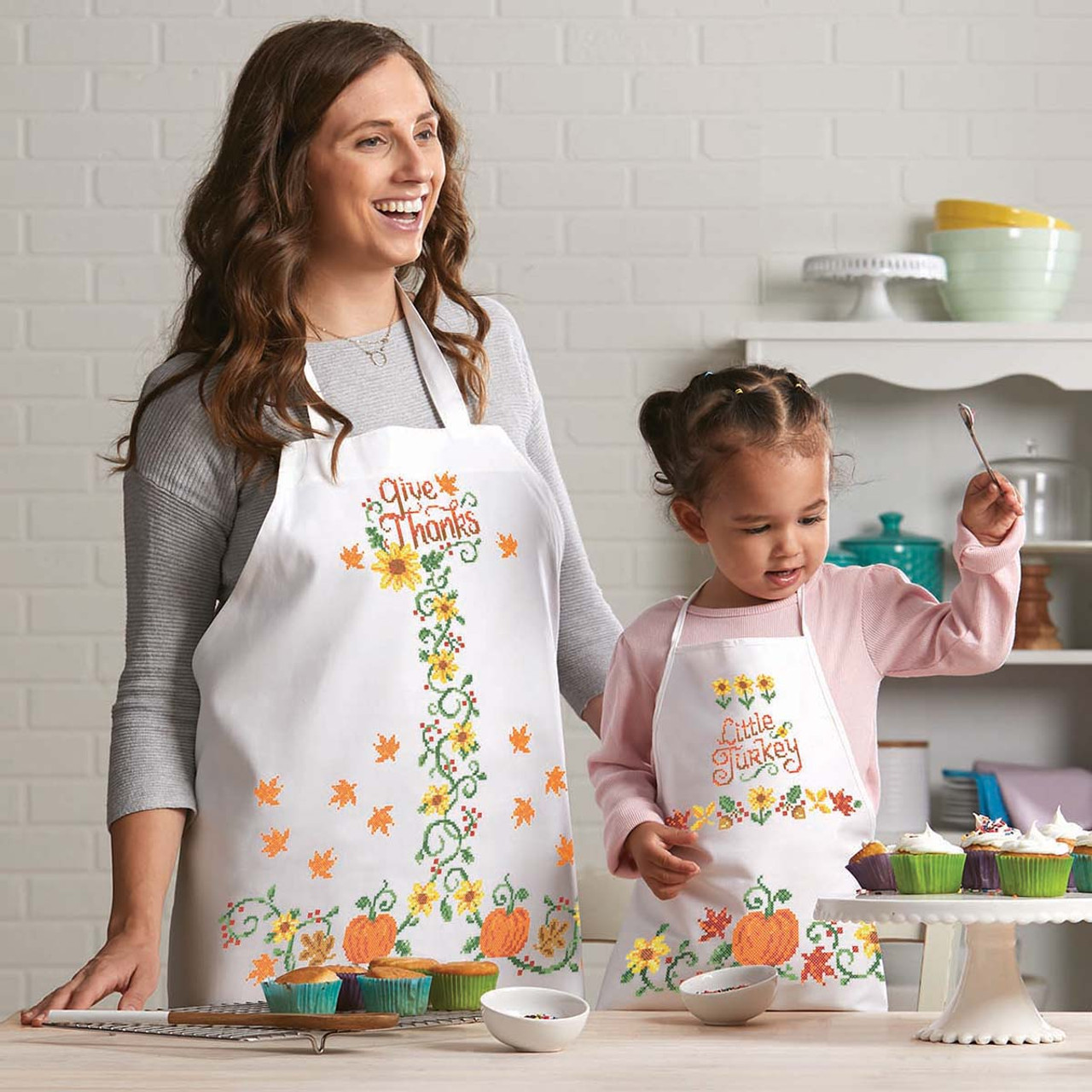 Mother & child apron set