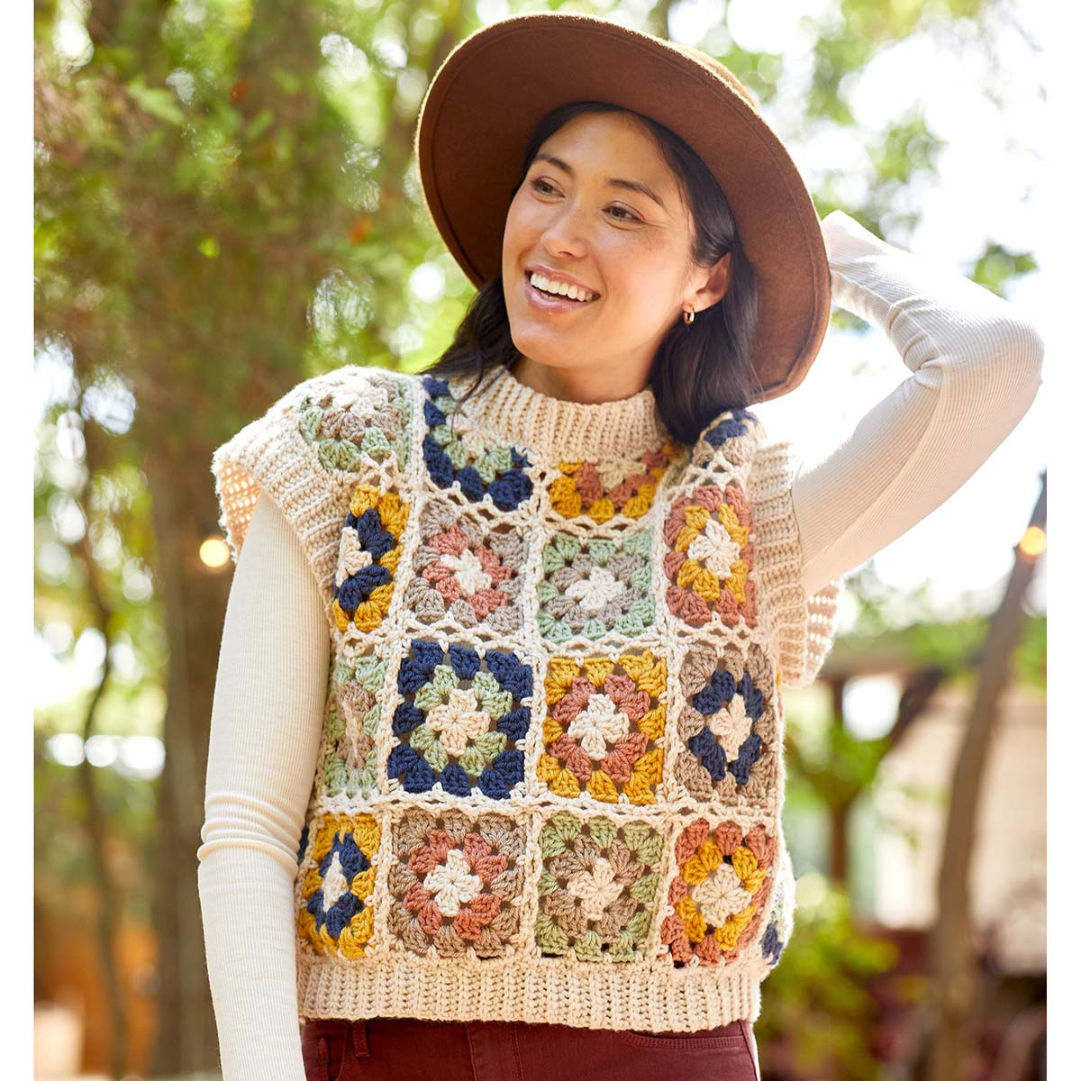 leinwände Mix Yarn Crochet Vest Premier Granny Square Vest Crochet Kit