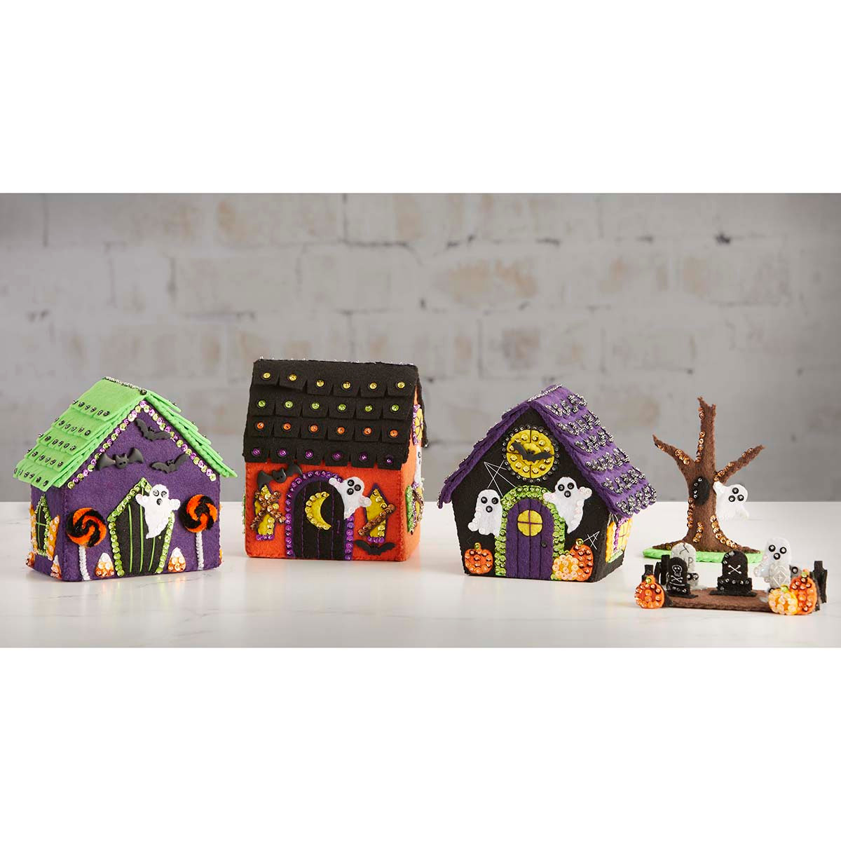 Herrschners Spookyville Felt & Sequin Kit