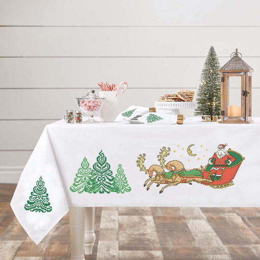 Herrschners Christmas Wonderland Tablecloth Stamped CrossStitch