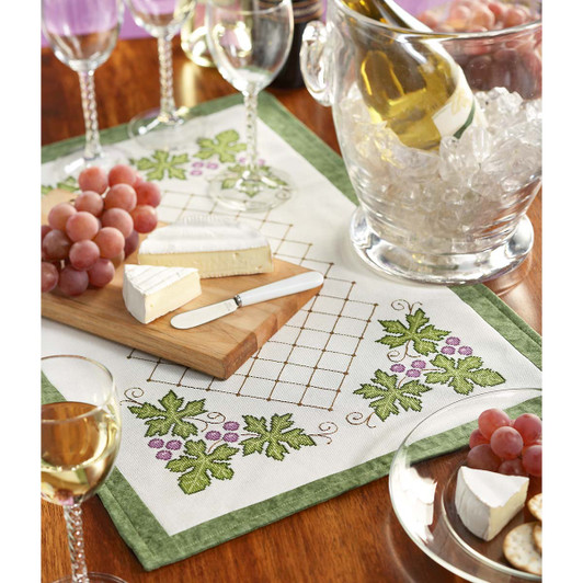 Grapes & Trellis Table Runner Paid Download Grapes & Trellis Table Runner Paid Download