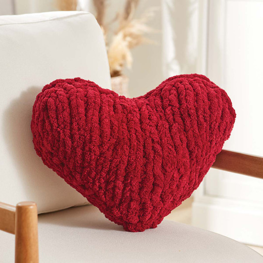 Premier Hug Me Heart Knit Kit