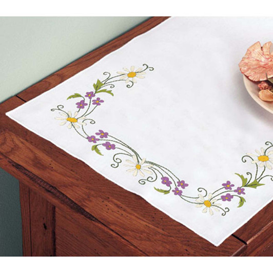 Herrschners Daisies & Violets Dresser Scarf Stamped Embroidery