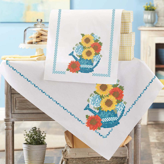 Herrschners Hello Winter Table Topper & Runner Stamped CrossStitch