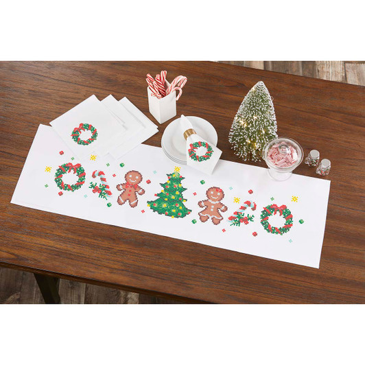 Herrschners Gingerbread Delight Table Runner Thread Kit