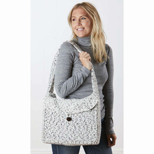 Herrschners Hooked on Books Tote Crochet Kit Herrschners Hooked on Books Tote Crochet Kit