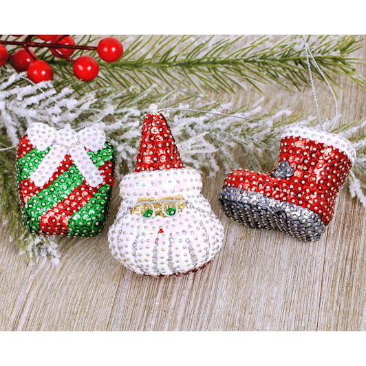 Herrschners Here Comes Santa Claus Ornament Kit