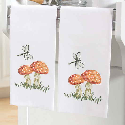 Herrschners Mushroom Forest Towel Pair Thread Kit