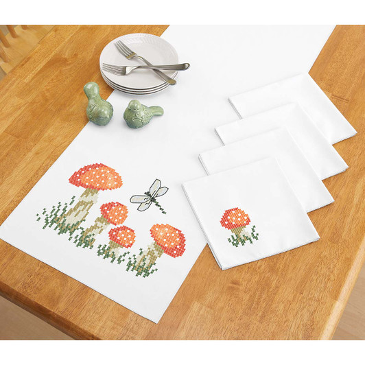 Herrschners Mushroom Forest Runner & Napkins Thread Kit