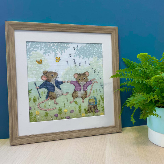 Bothy Threads Woodland Waltz Counted Cross-Stitch Kit