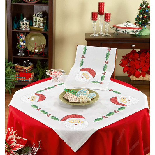 Herrschners Santa & Holly Topper & Runner Thread Kit