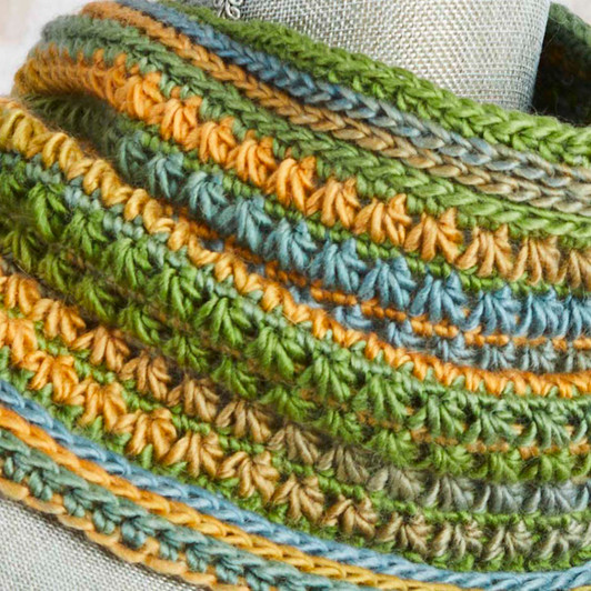 Willow Yarns Tesserae Cowl Crochet Kit Willow Yarns Tesserae Cowl Crochet Kit