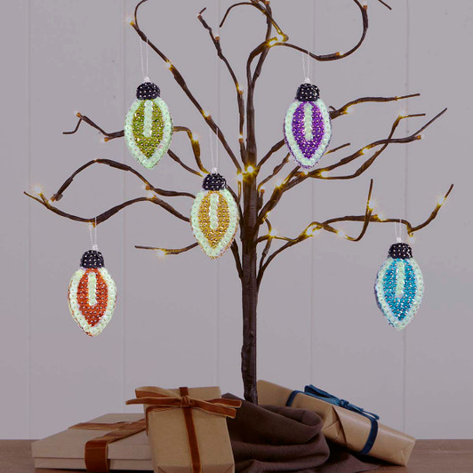 Herrschners Halloween Glow Ornament Kit