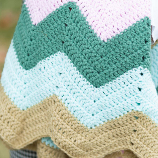 Lion Brand Ripple Afghan Crochet Kit