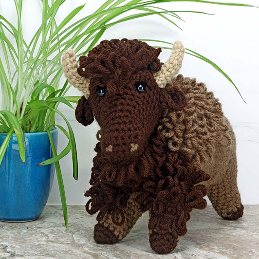 Leisure Arts Amigurumi Bison Crochet Kit