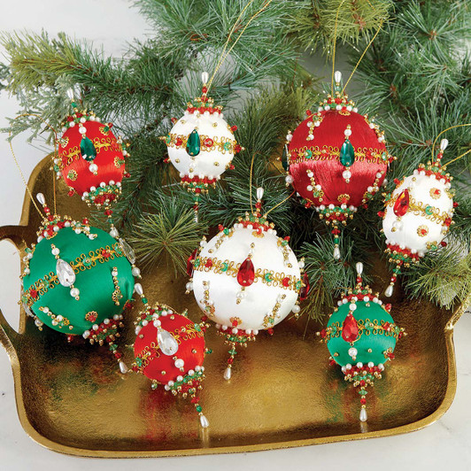 Herrschners Christmas Charm Satin Ornament Kit