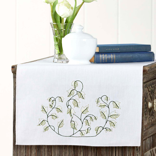 Herrschners Ivy Dresser Scarf Stamped Embroidery