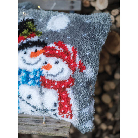 Vervaco Snowmen Pillow Cover Latch Hook Kit